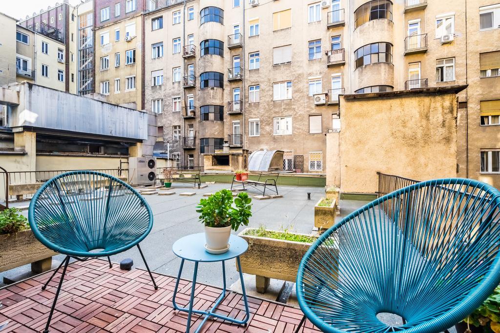 Bpr Charming Design Apartment With Balcony, A/C Budapest Luaran gambar