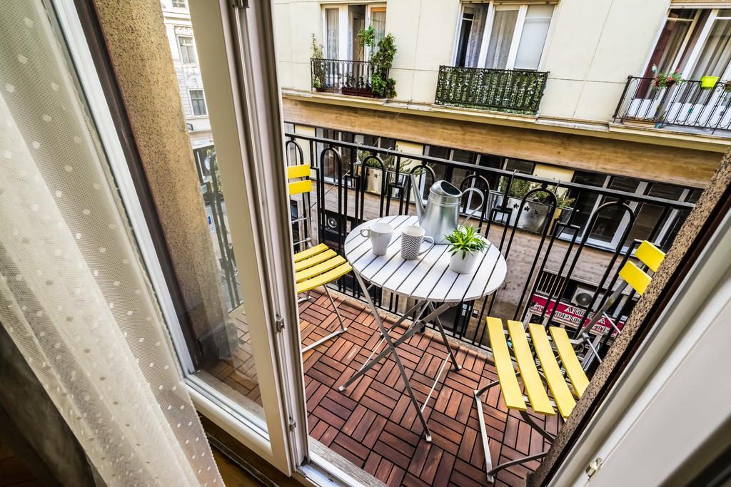 Bpr Charming Design Apartment With Balcony, A/C Budapest Luaran gambar